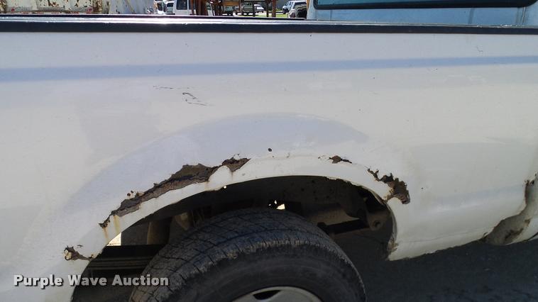 image for item DA6241 2006 Ford F250 Super Duty Crew Cab pickup truck