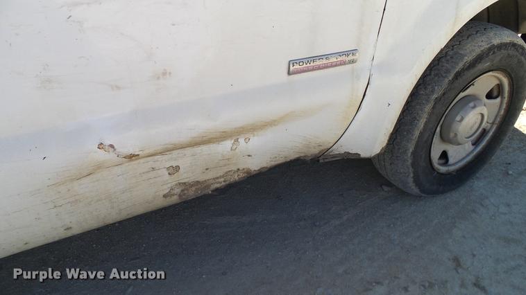 image for item DA6241 2006 Ford F250 Super Duty Crew Cab pickup truck