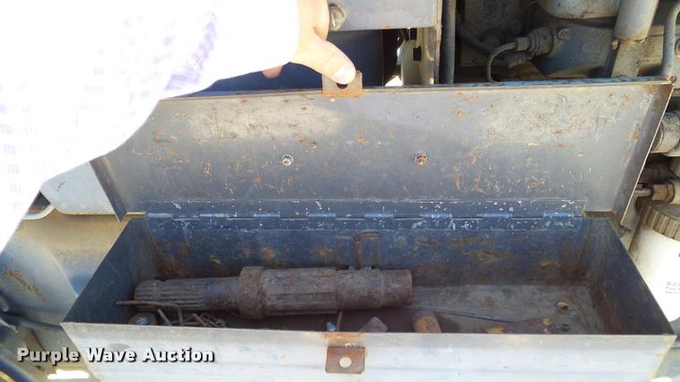 image for item DA6244 Ford New Holland 7610 tractor