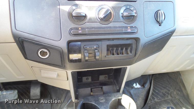 image for item DA6245 2008 Ford F250 Super Duty Crew Cab pickup truck