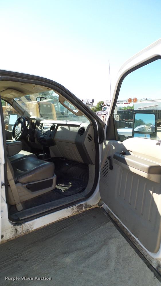 image for item DA6245 2008 Ford F250 Super Duty Crew Cab pickup truck