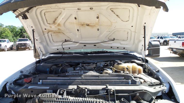 image for item DA6245 2008 Ford F250 Super Duty Crew Cab pickup truck