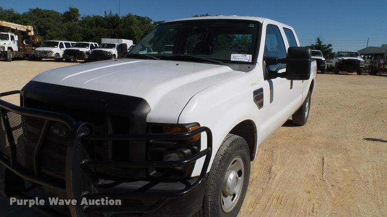 image for item DA6245 2008 Ford F250 Super Duty Crew Cab pickup truck