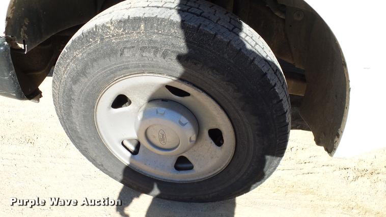 image for item DA6245 2008 Ford F250 Super Duty Crew Cab pickup truck