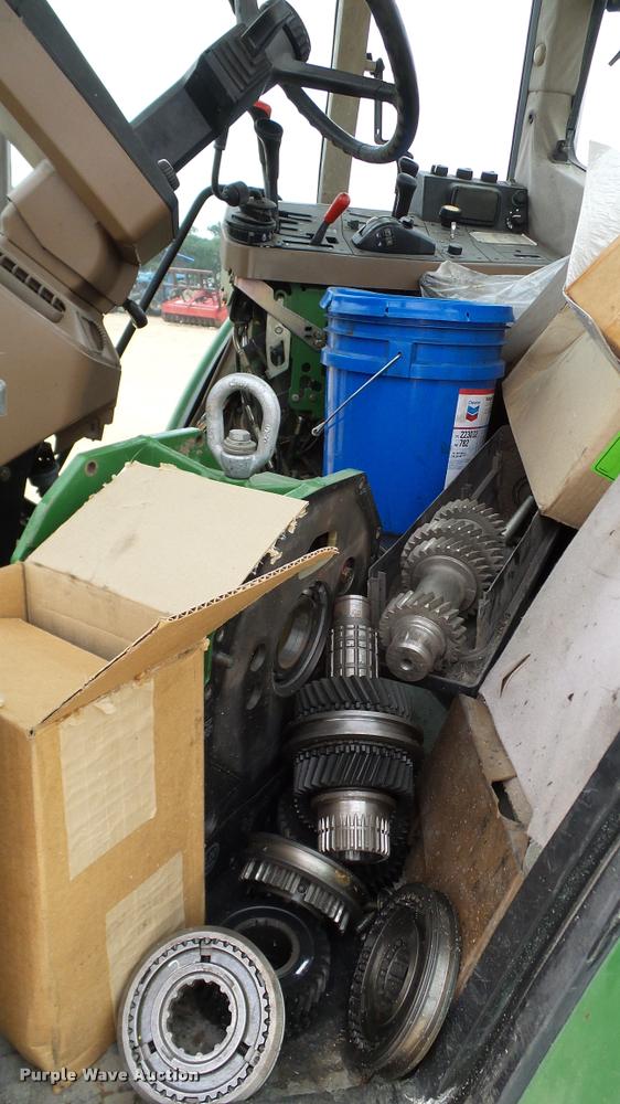 image for item DA6247 1995 John Deere 6400 tractor