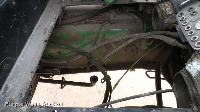 image for item DA6247 1995 John Deere 6400 tractor