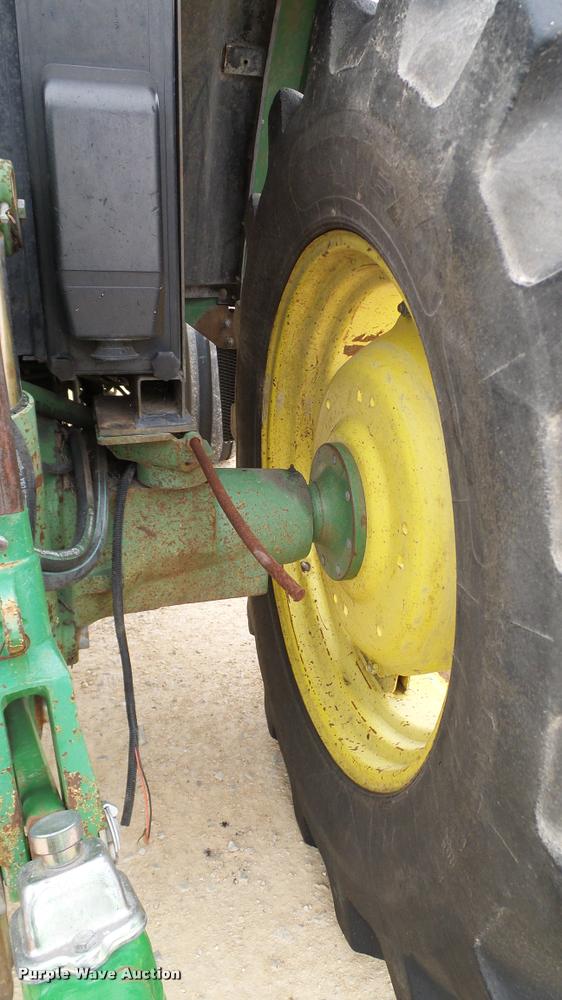 image for item DA6247 1995 John Deere 6400 tractor