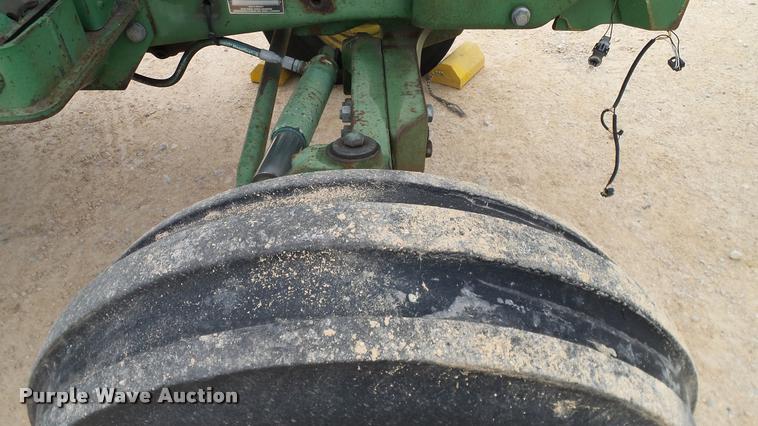 image for item DA6247 1995 John Deere 6400 tractor