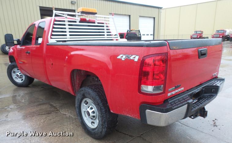 image for item DA6352 2012 GMC Sierra 2500HD Ext. Cab pickup truck
