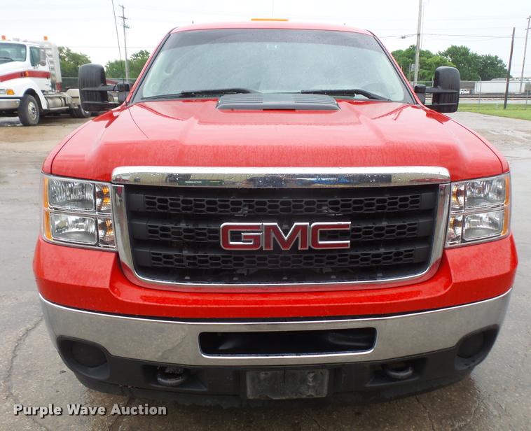 image for item DA6352 2012 GMC Sierra 2500HD Ext. Cab pickup truck