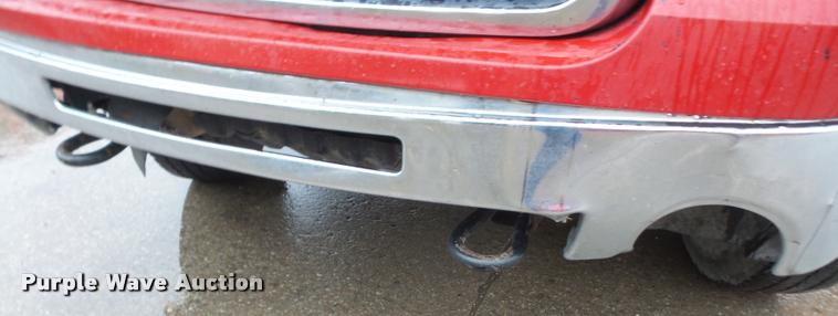 image for item DA6353 2009 GMC Sierra 2500HD Crew Cab flatbed pickup truck