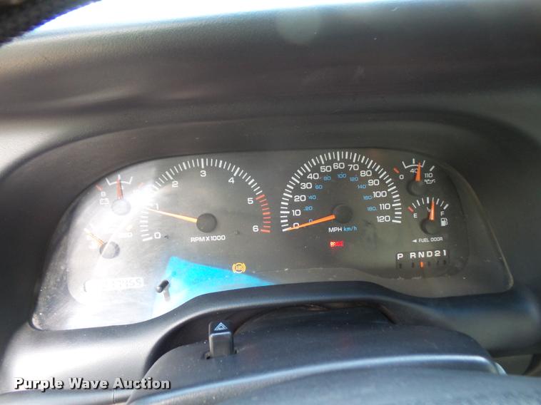 image for item DA6367 1998 Dodge Ram 1500 Quad Cab pickup truck