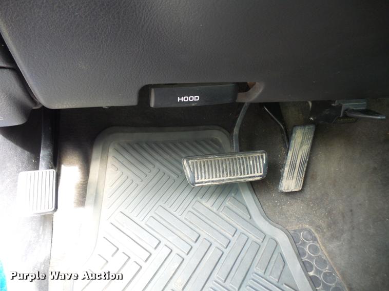 image for item DA6367 1998 Dodge Ram 1500 Quad Cab pickup truck