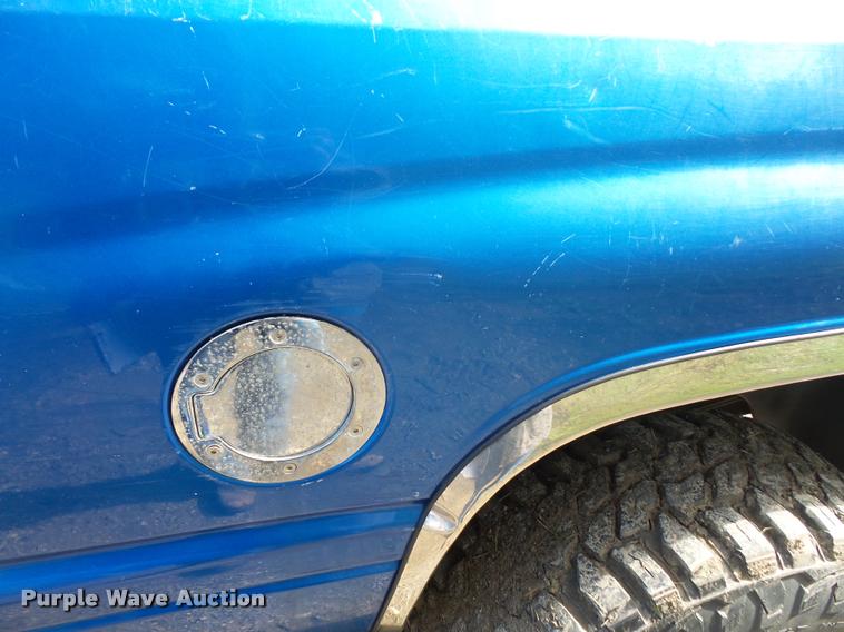 image for item DA6367 1998 Dodge Ram 1500 Quad Cab pickup truck