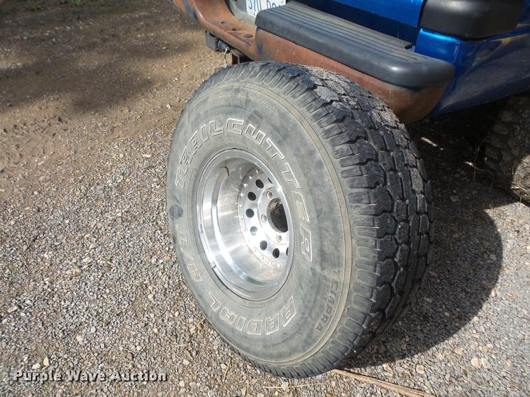 image for item DA6367 1998 Dodge Ram 1500 Quad Cab pickup truck