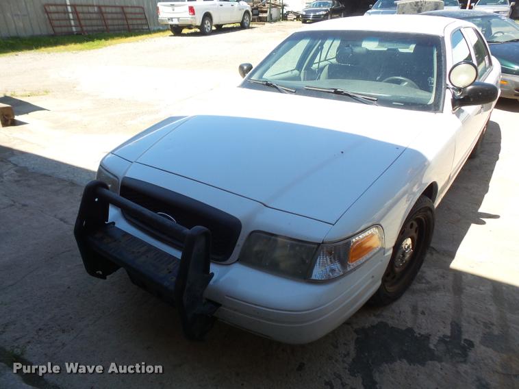 image for item DA6375 2010 Ford Crown Victoria Police Interceptor