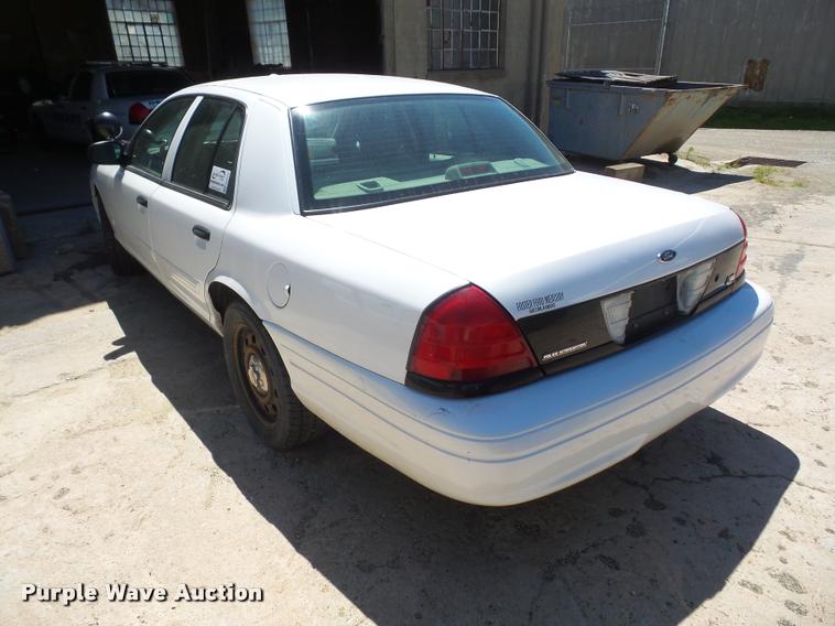 image for item DA6375 2010 Ford Crown Victoria Police Interceptor