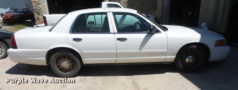 image for item DA6375 2010 Ford Crown Victoria Police Interceptor