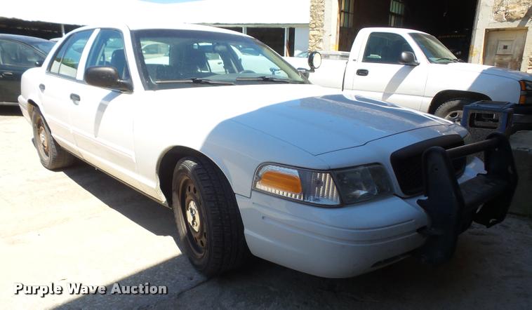 image for item DA6375 2010 Ford Crown Victoria Police Interceptor