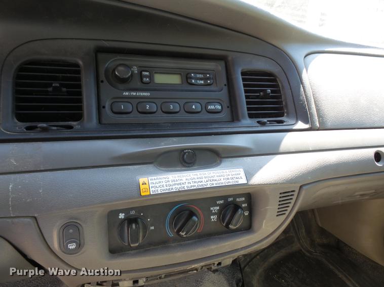 image for item DA6375 2010 Ford Crown Victoria Police Interceptor