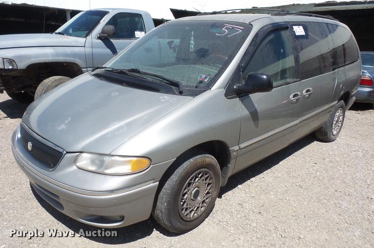 image for item DA6377 1997 Chrysler Town & Country van