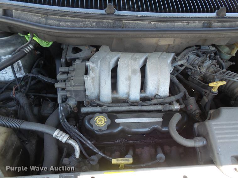 image for item DA6377 1997 Chrysler Town & Country van