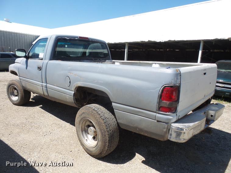 image for item DA6378 1996 Dodge Ram 1500 pickup truck