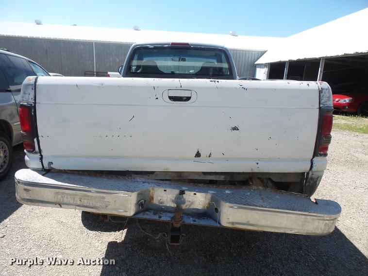 image for item DA6378 1996 Dodge Ram 1500 pickup truck