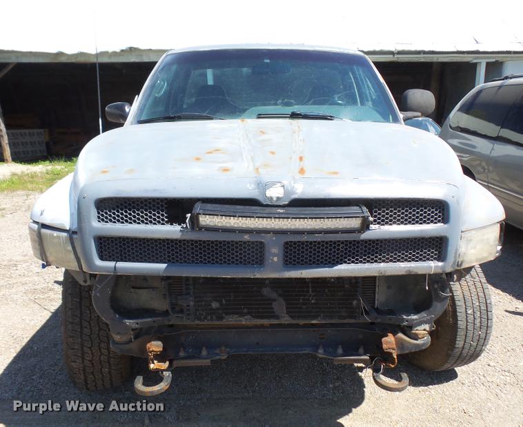 image for item DA6378 1996 Dodge Ram 1500 pickup truck