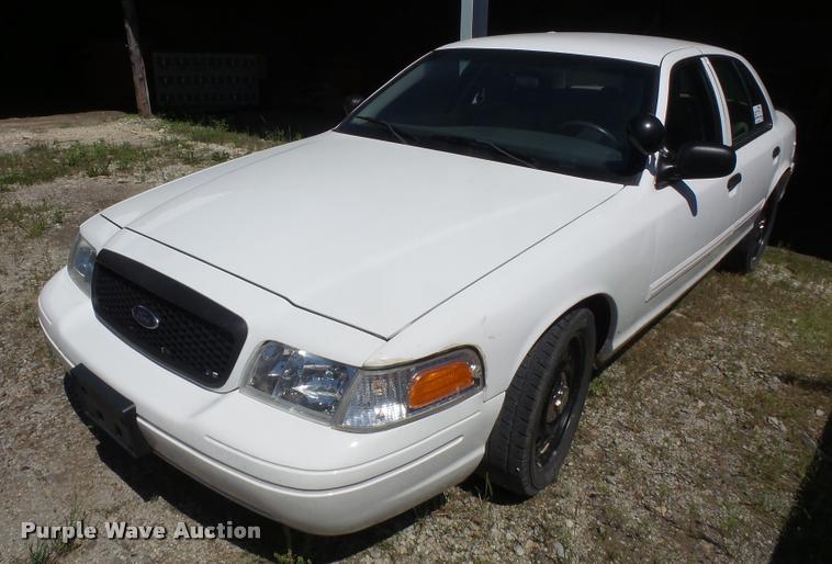 image for item DA6379 2011 Ford Crown Victoria Police Interceptor