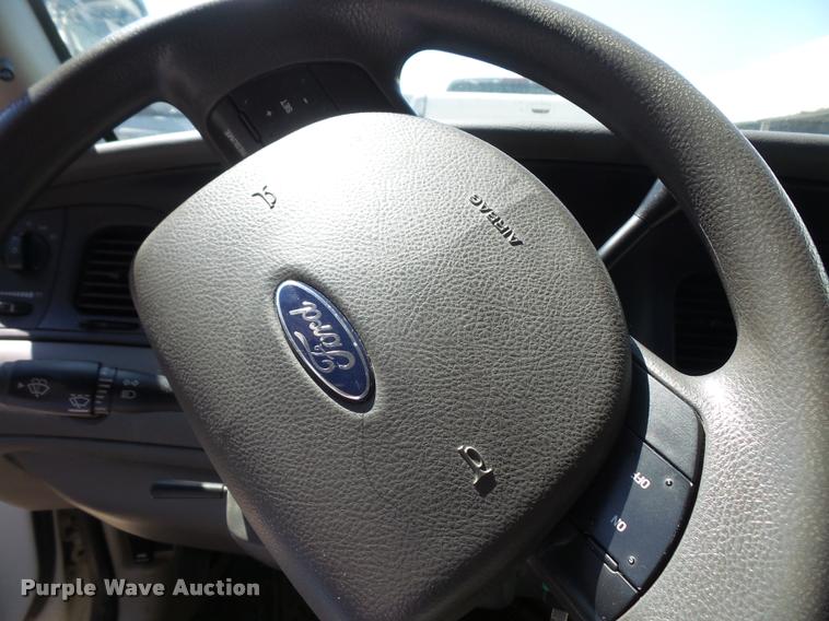 image for item DA6379 2011 Ford Crown Victoria Police Interceptor