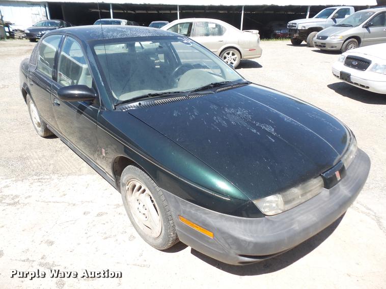 image for item DA6384 1997 Saturn SL SL1