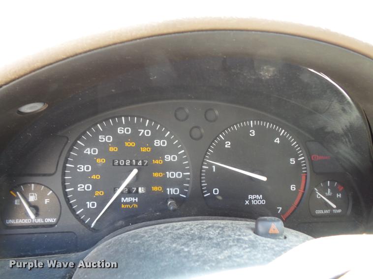 image for item DA6384 1997 Saturn SL SL1