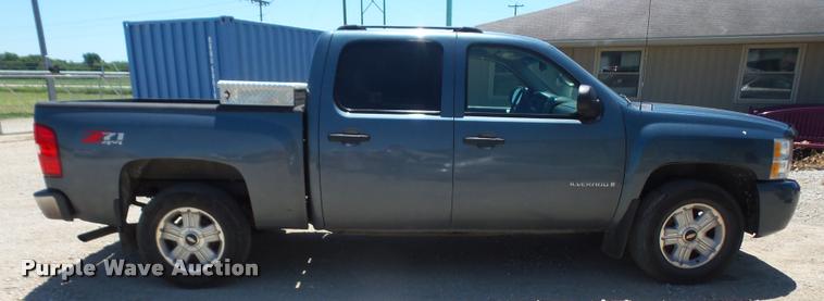 image for item DA6385 2008 Chevrolet Silverado 1500 Crew Cab pickup truck