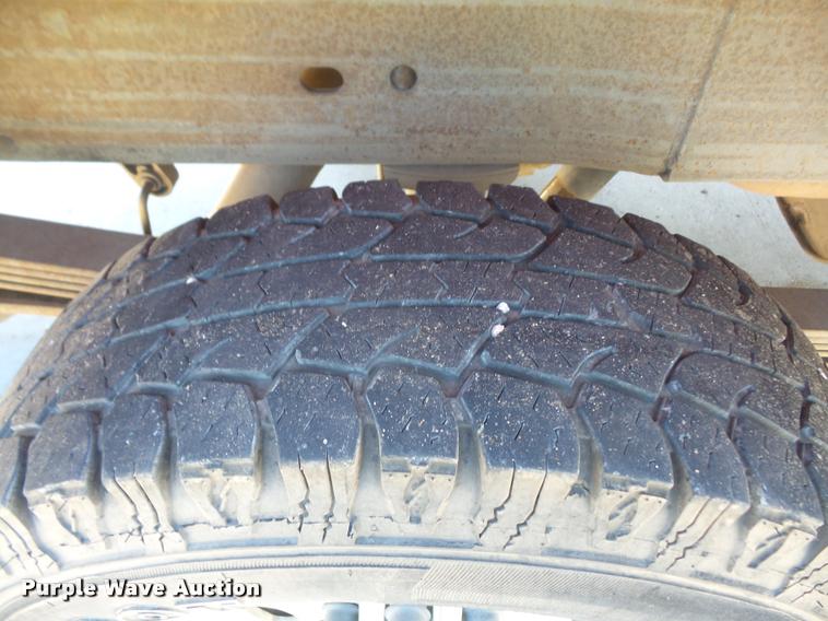 image for item DA6407 2003 Chevrolet Silverado 2500HD Crew Cab pickup truck