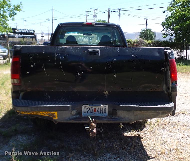 image for item DA6750 2000 Ford F350 Super Duty SuperCab utility bed pickup truck