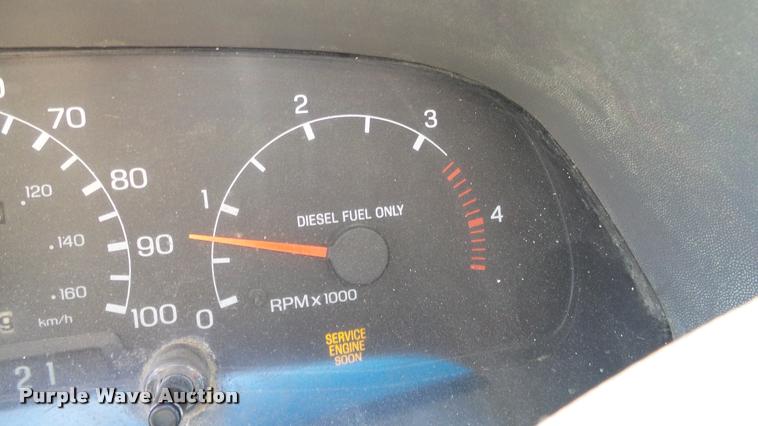 image for item DA6750 2000 Ford F350 Super Duty SuperCab utility bed pickup truck