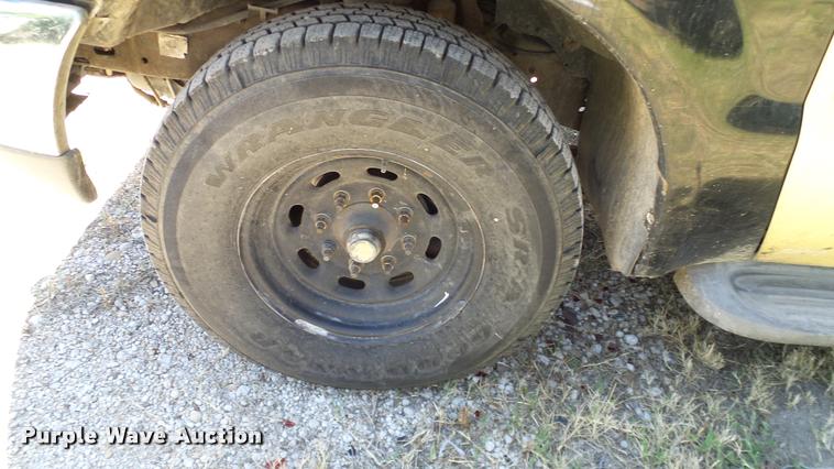 image for item DA6750 2000 Ford F350 Super Duty SuperCab utility bed pickup truck