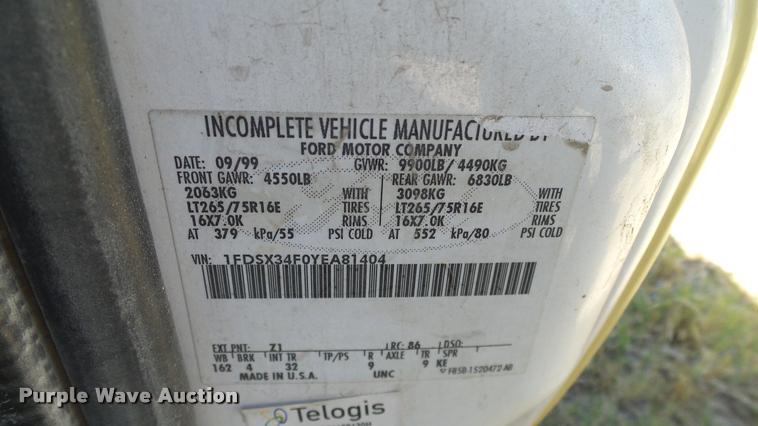 image for item DA6750 2000 Ford F350 Super Duty SuperCab utility bed pickup truck