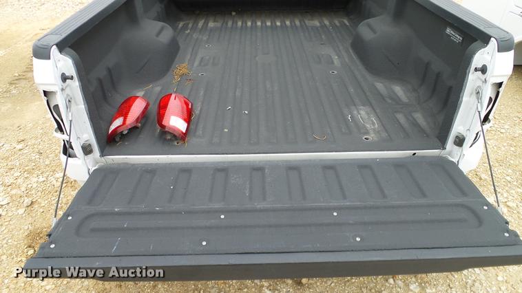 image for item DA6752 2016 Ford F250 pickup truck bed