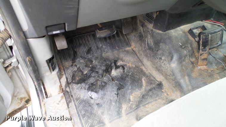 image for item DA6758 2008 Ford F150 SuperCab pickup truck