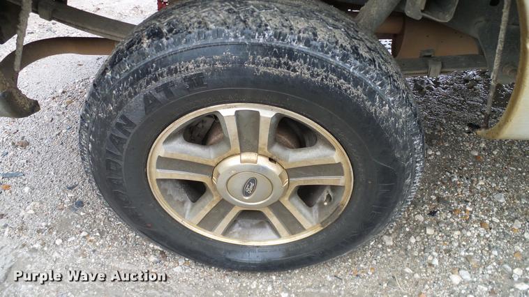 image for item DA6758 2008 Ford F150 SuperCab pickup truck