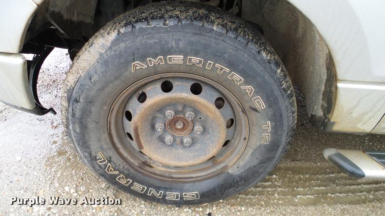 image for item DA6758 2008 Ford F150 SuperCab pickup truck