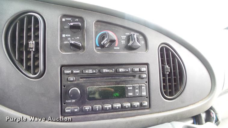 image for item DA6759 2006 Ford E450 school bus