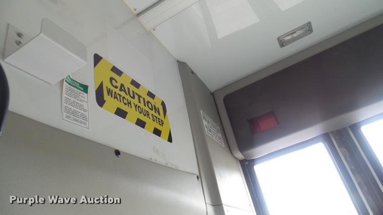 image for item DA6759 2006 Ford E450 school bus