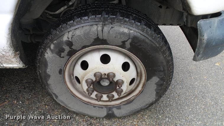 image for item DA6759 2006 Ford E450 school bus