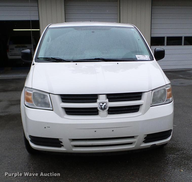 image for item DA6760 2010 Dodge Grand Caravan van