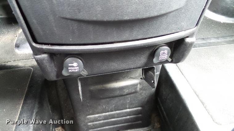 image for item DA6760 2010 Dodge Grand Caravan van