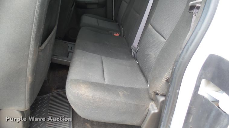 image for item DA7822 2011 GMC Sierra K1500 Ext. Cab pickup truck