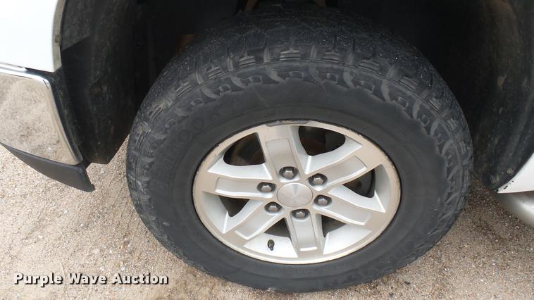 image for item DA7822 2011 GMC Sierra K1500 Ext. Cab pickup truck